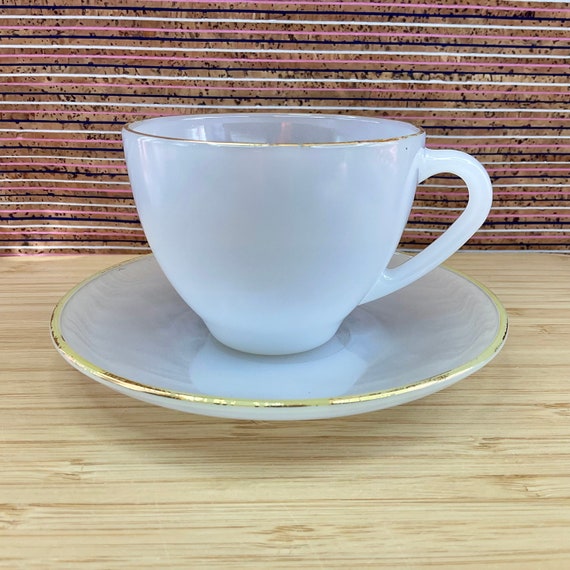 Arcopal ‘Opale’ Grey Tint 8.5 cm Cup and 14 cm Saucer / 1960s / Mid Century Milk Glass / Opalescent / Gold Trim / Single Set / Home Decor