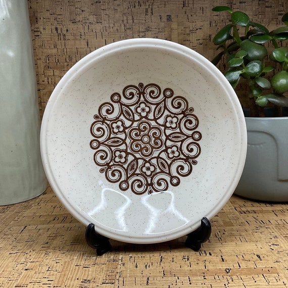 Vintage 1970s Biltons ‘Celtic Rose’ Brown and Beige Scroll Pattern Soup Cereal Bowls / Retro Tableware and Kitchen Crockery / Home Decor