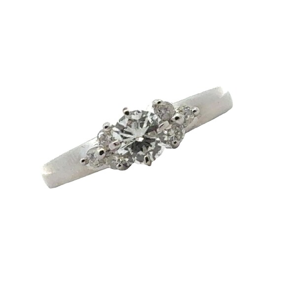 Diamond Solitaire With Accents Platinum Modern Eng
