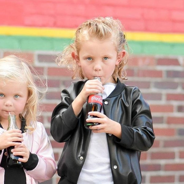 1950er Jahre Bomberjacke / Bomberjacke / Kinderkostüm / Babykostüm / 1950er Jahre Jungenkostüm / Schwarze Jacke / Kunstleder Bomber / Kinder