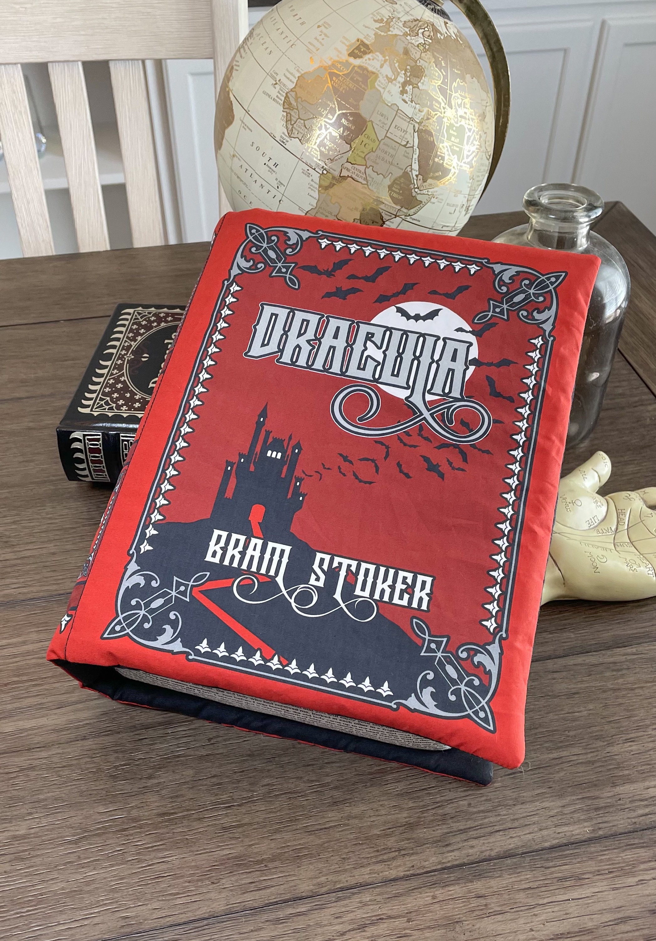 Dracula Pillow Book