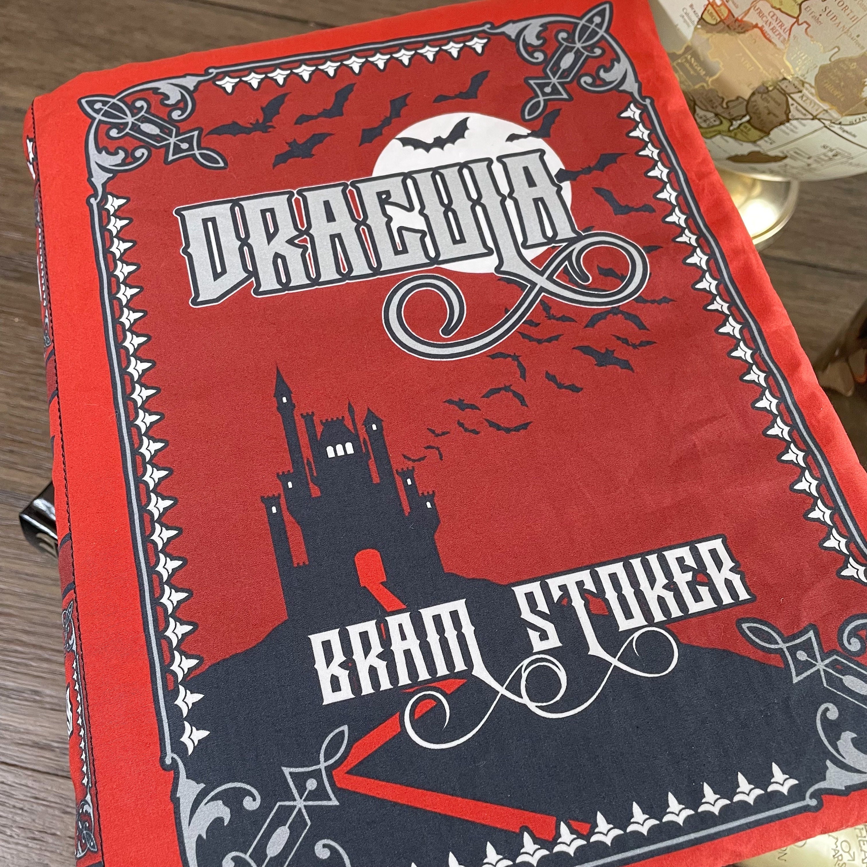Dracula Pillow Book