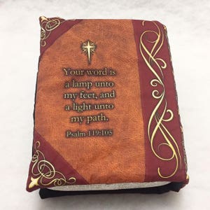 Holy Bible Pillow Book zdjęcie 2