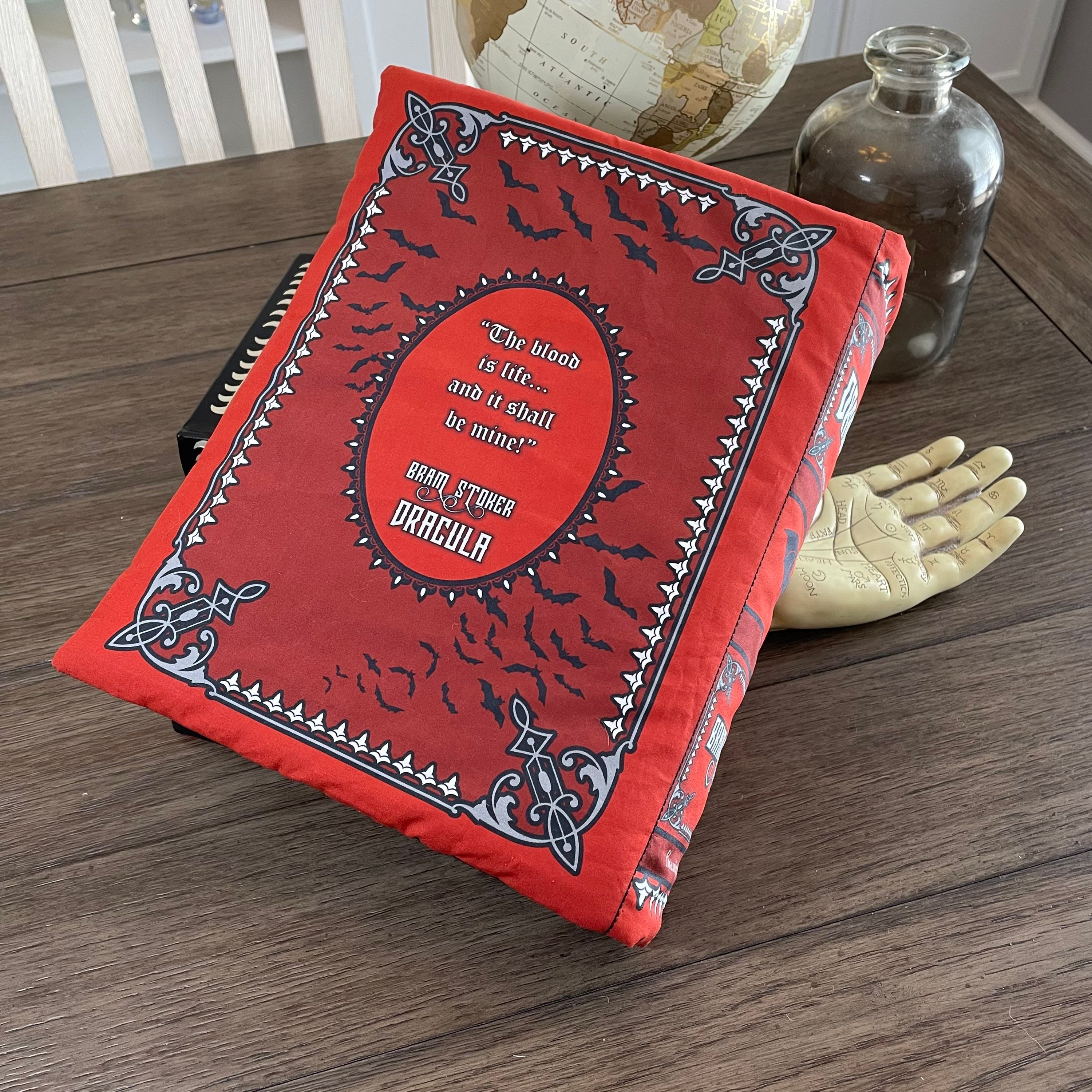 Dracula Pillow Book