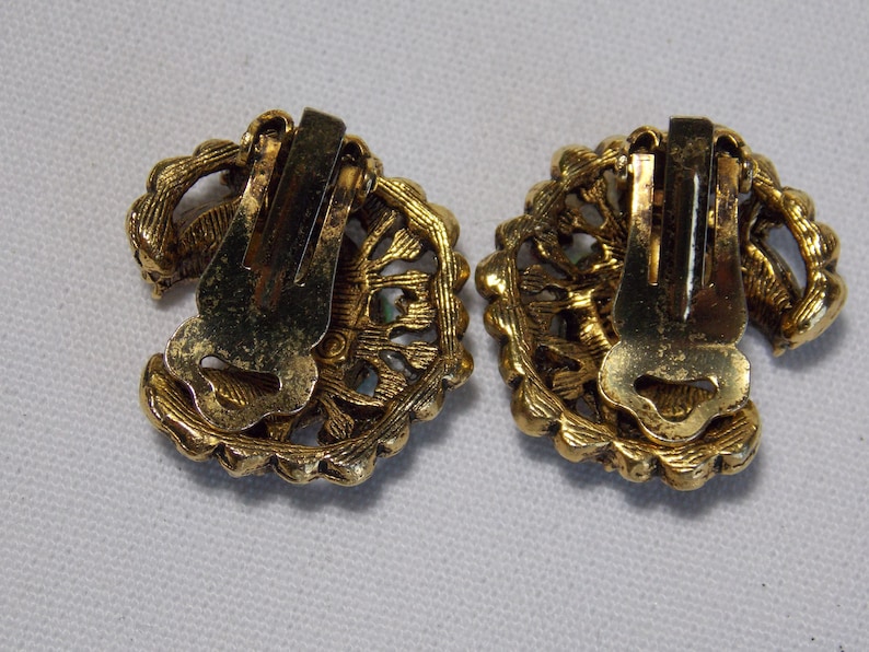 Seed Pearls and Red Rhinestones VG ART Vintage Filigree Pin and Earring Set with Turquoise