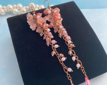 Roze lange oorbellen clusters Statement Luxe sieraden Elegante cluster oorbellen Luxe oorbellen roze bloem oorbellen Bloemen lente oorbellen