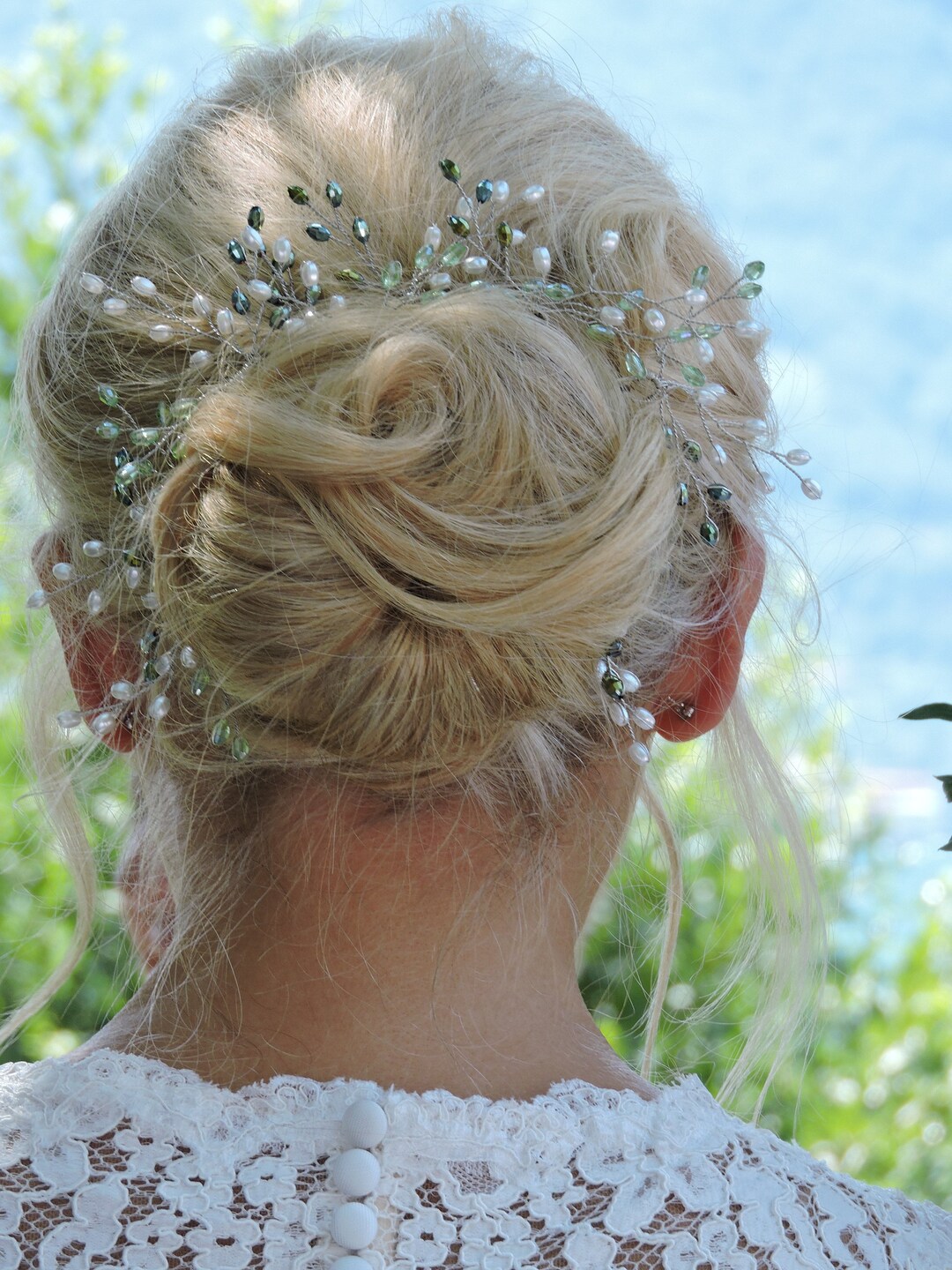 Leaf Bridal Hair Pin With Green Beads: Olive Garden  display picture 2