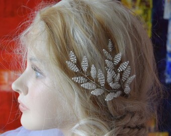 Bridal hairpiece Leaf hair pin wedding hair accessory Bridal leaf headpiece Laurel leaf Greek Goddess Laurel hair pin hair jewelry leaves