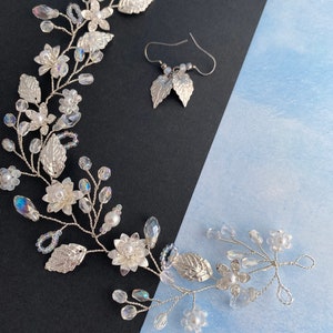 Tocado nupcial de plata: tocado floral con hojas