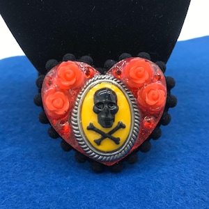 Skull Pirate Rose Shrine Fantasy Pin Brooch
