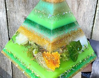 Large Resin Pyramid Lamp in Shades of Green, Holographic Glitter, Dried Flowers & Fruit