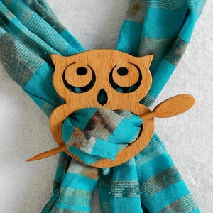 Solid wood owl Shawl Pin ,scarf,sweater image 3