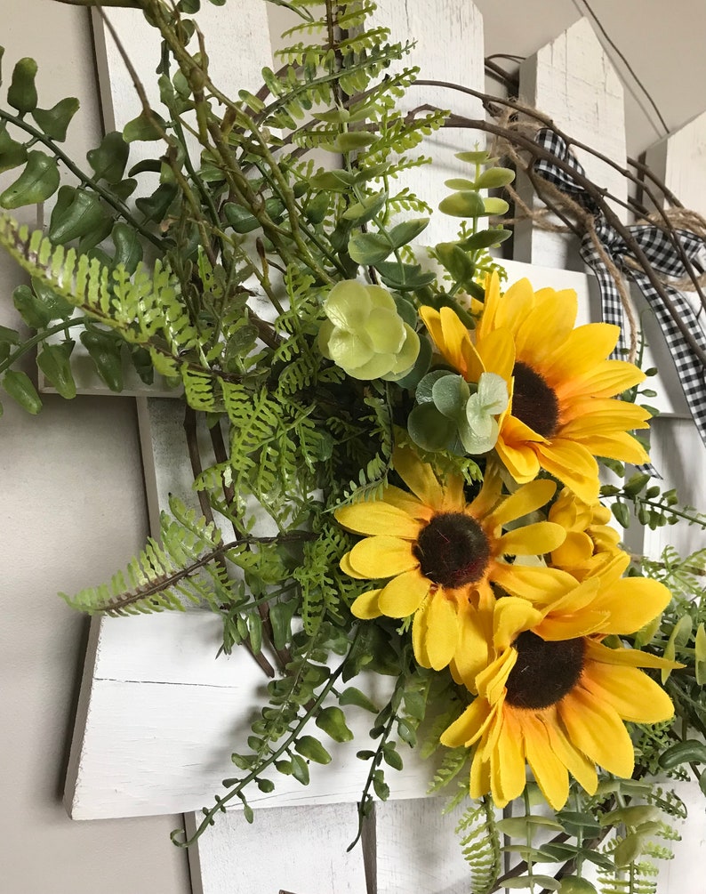 Indoor Outdoor Upcycled Pallet Wood Trellis With Fern Etsy