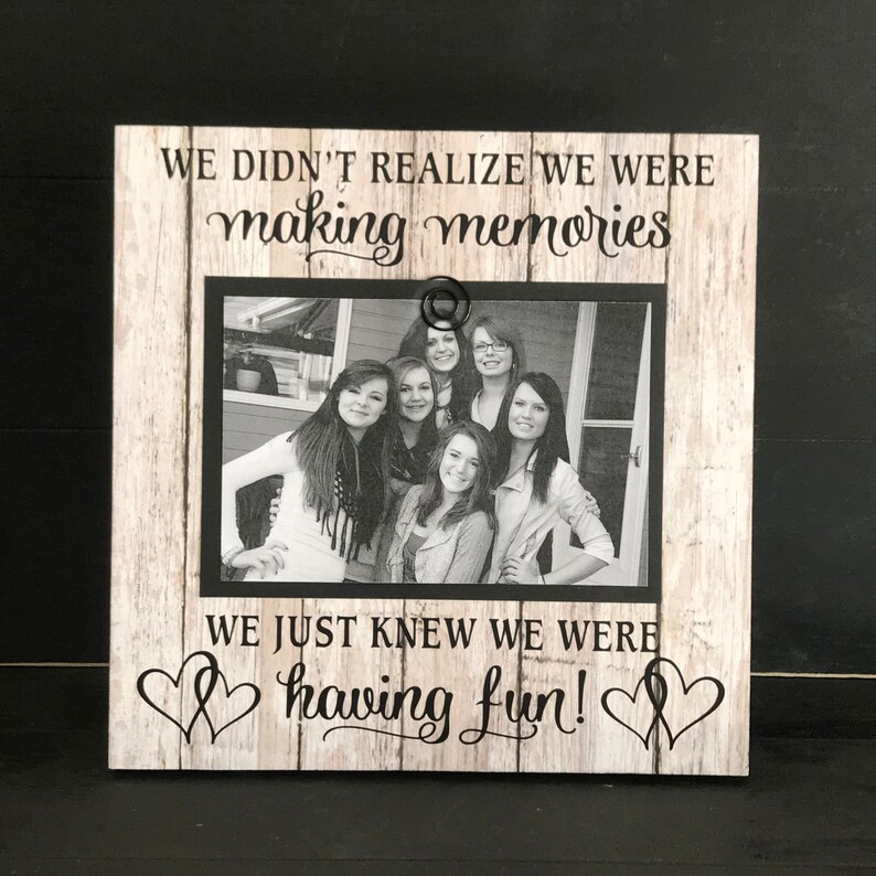 Customize Making Memories Picture Clip Frame Friend Gift Family Rustic Farmhouse Wood Photo Sign Housewarming