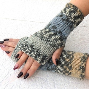 Wool knitted fingerless gloves - Wool arm warmers gloves - Winter gloves mittens - Long fingerless gloves women - Womens mittens fingerless