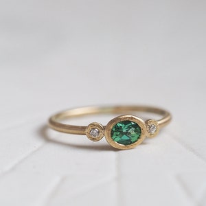 Teal Tourmaline + Diamond Ring // 100% Recycled Gold Design // Contemporary Gold Jewellery