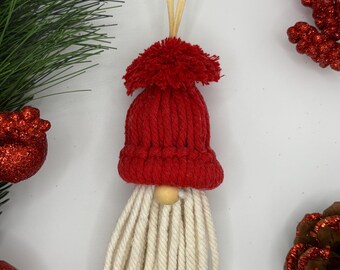 Adorno de macramé de gnomo