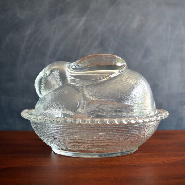 Vintage Rabbit Hen and Nest Dish // Bunny Easter Basket // Clear Glass Woodland // Container Bowl Box Lidded Lid // Decor Jewelry Potpourri