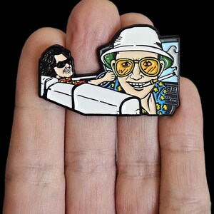 Hunter S Thompson Fear and Loathing in Las Vegas Enamel Lapel Hat Pin image 2