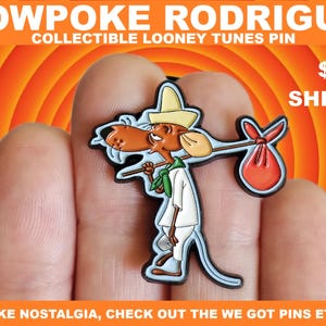 Slow Poke Hitchhiking Hiking Cartoon Mouse Enamel Lapel Hat Pin