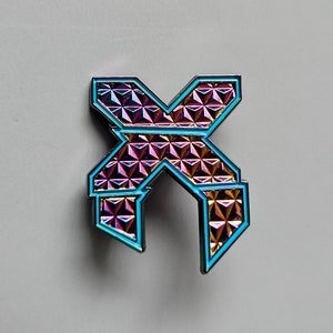 DJ Dubstep Bass Music Riddim Blue 3D Rainbow Anodized Metal Lapel Hat Pin