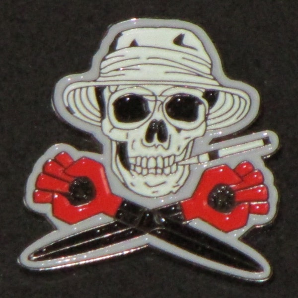 5 Pack of Hunter S. Thompson Fear Fear and Loathing in Las Vegas Skull and Crossbones Lapel Hat Pin Lot