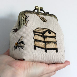 Notions Pouch Purse Double Pockets Bee Linen Case Thimble Sewing Storage Needle Minders Crafter Quilter Gift Cross Stitch Embroidery Crochet image 8
