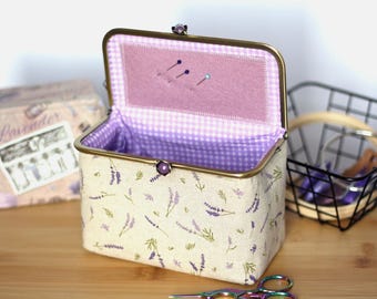 Embroidery Accessories Organizer Sewing Tools Storage Box for Scissors Needles Thread Gift Stitcher