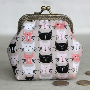 Cats Coin Purse Notions Pouch Knitting Crochet Cross Stitch Quilt Case Clasp Metal Frame Change Pouch Women Kids Kiss Lock Wallet