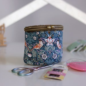 Mini Coin Purse for Thimble Sewing Storage Miniature Bag Cross Stitcher Small Pouch Embroidery Organizer, Earbuds Holder Wallet Pouch image 8