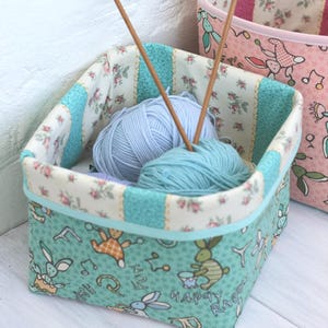 Yarn Storage Basket Crochet Knitting Process, Project bag Fabric Organizer Caddy Skeins Balls Threads Handmade Bin Needles Hooks Custom