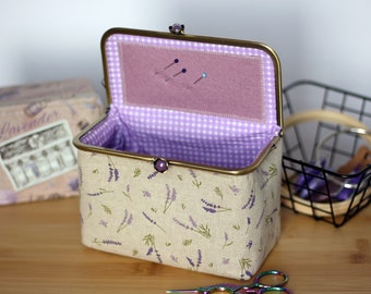 Custodia per scatola artigianale Custodia per attrezzi da cucito Lavanda Porta aghi da viaggio Punch Punto croce Ricamo Quilting Forbici Keeper Organizer Frame