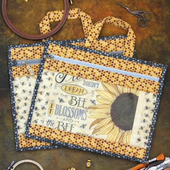 Cross Stitch WIP Project Bag Zippered Needlework Embroidery Organizer Vinyl Window