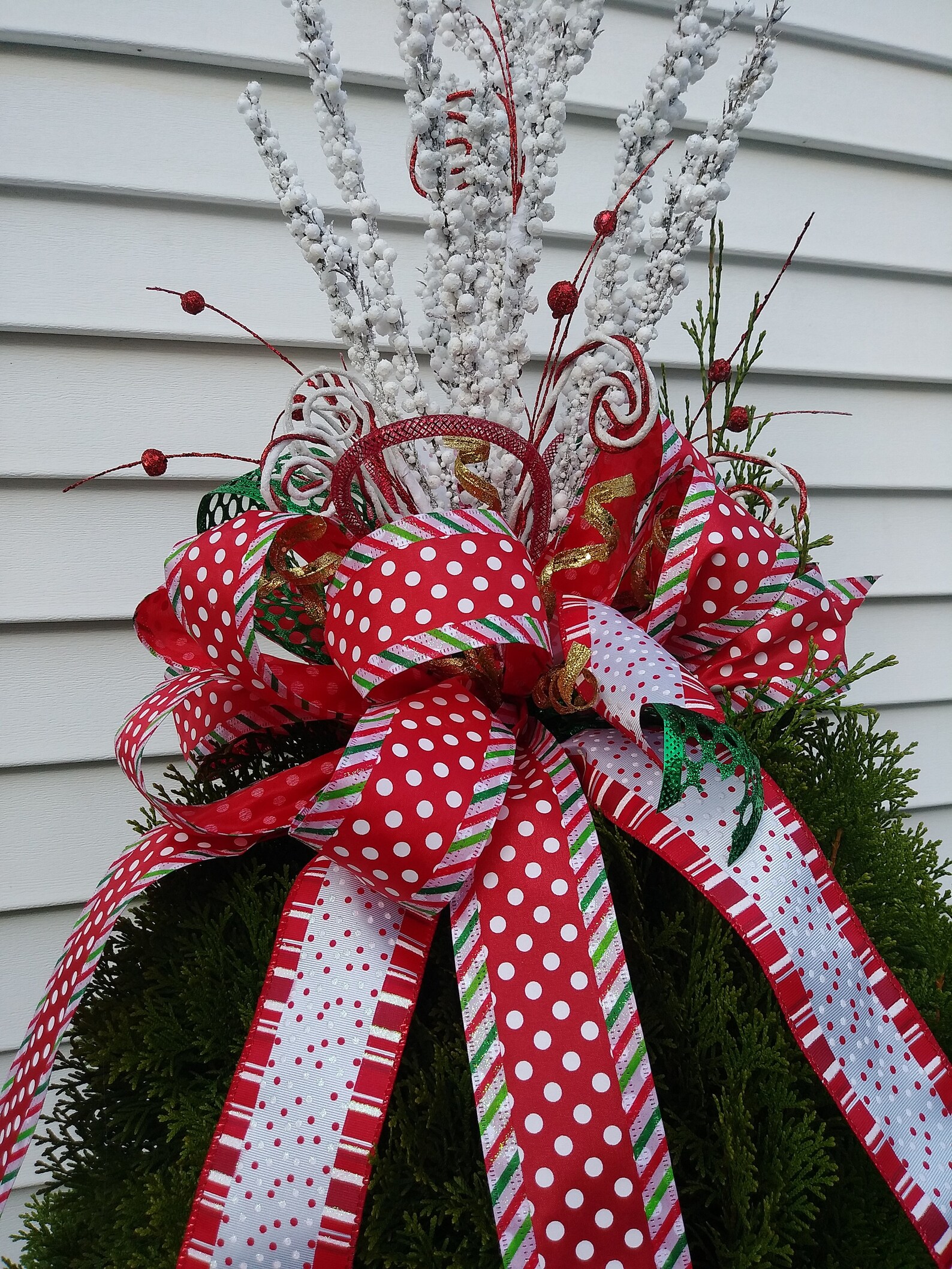 Red And White Christmas Tree Topper Bow Snowy Topper Etsy