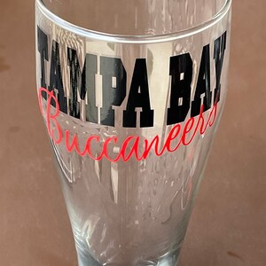 Tampa Bay Buccaneers Wine, Buccaneers Beer, Sports, Glassware, Tampa Bay Football, Fun Glassware Pilsner Beer