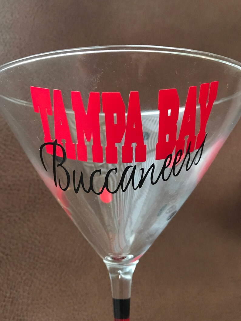 Tampa Bay Buccaneers Wine, Buccaneers Beer, Sports, Glassware, Tampa Bay Football, Fun Glassware image 3