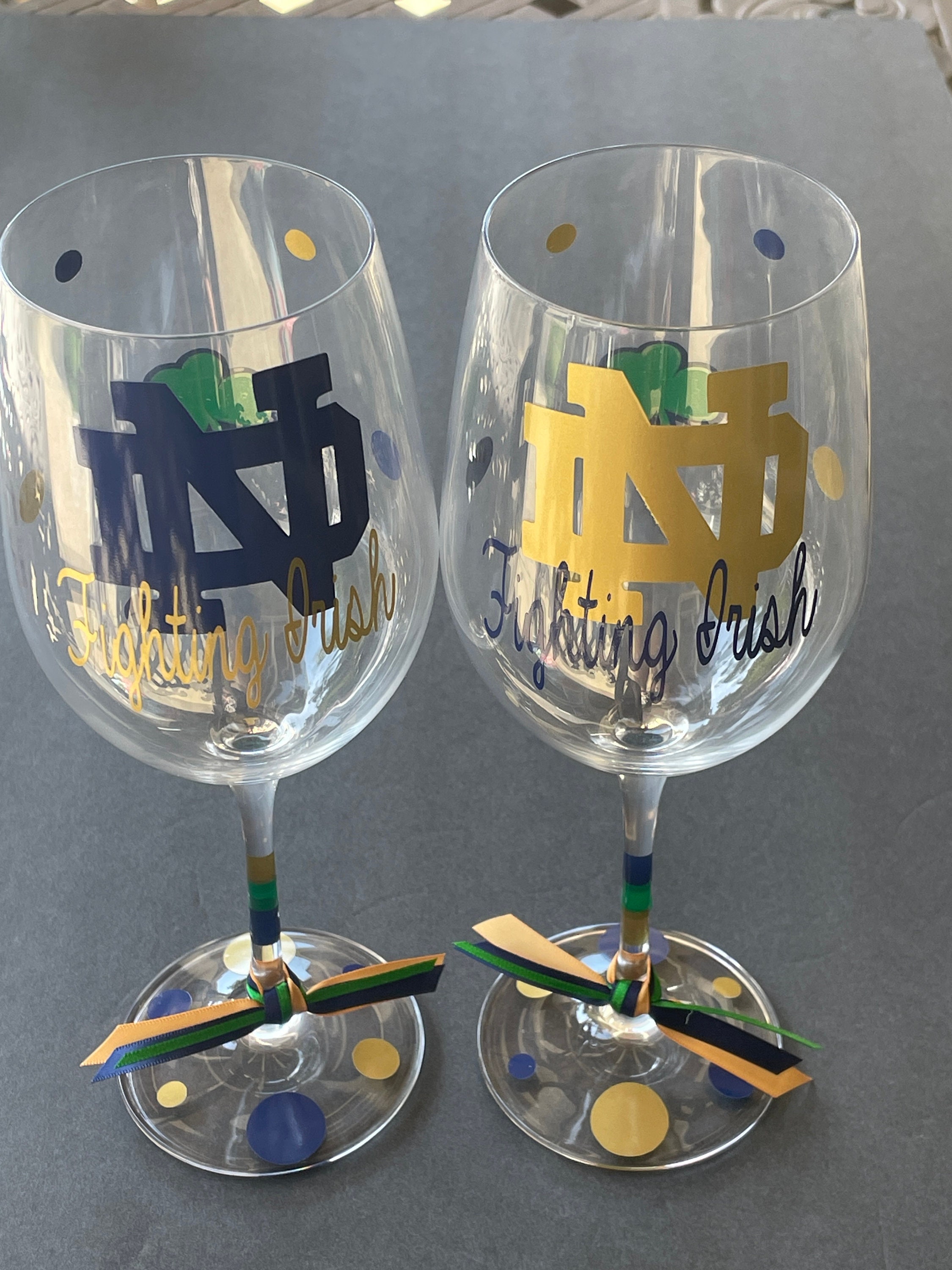 Notre Dame Fighting Irish Seal 2-Piece 16oz. White Wine Glasses Set
