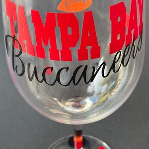 Tampa Bay Buccaneers Wine, Buccaneers Beer, Sports, Glassware, Tampa Bay Football, Fun Glassware image 6