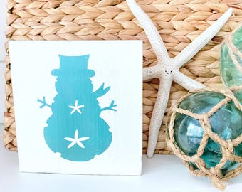 Sand Dollar Snowman Sign, Beach Christmas sign, Christmas at the beach, Coastal Christmas sign, Coastal Christmas Decor