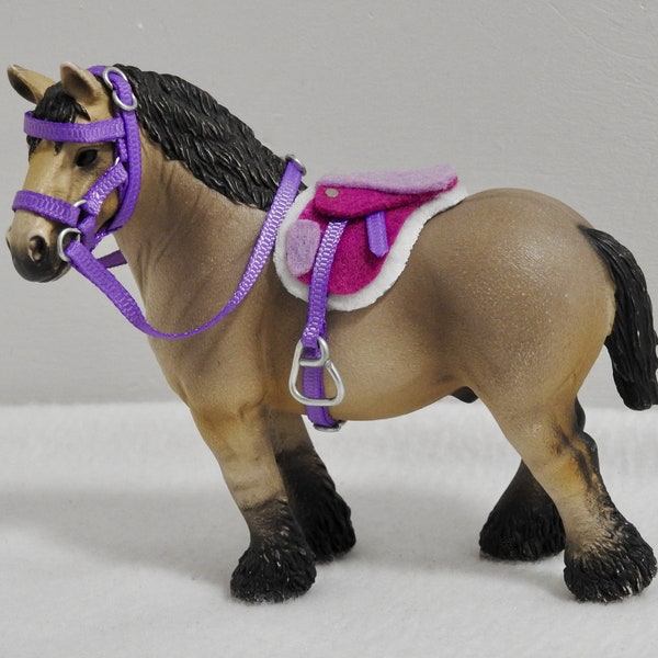 Saddle & bridle set for 1:24 scale Schleich toy horse NOT included (choice of colours)