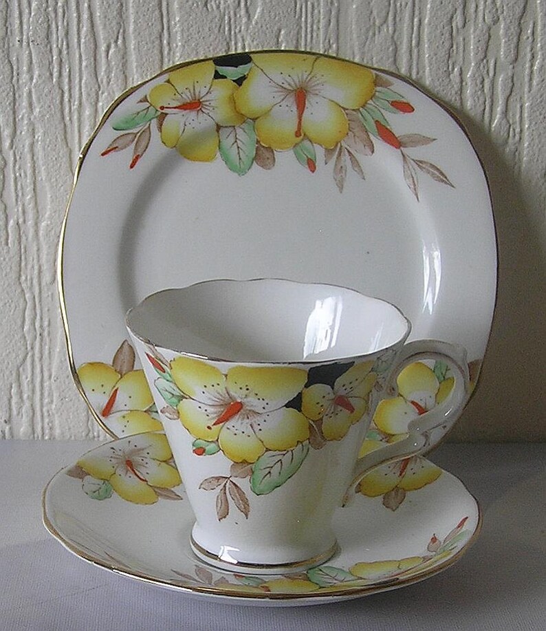 Art Deco Vintage Bone China Art Deco Flower Pattern Tea Trio Etsy UK