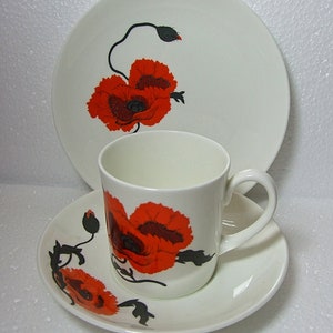 Vintage bone china Wedgwood  Venetia Pattern Susie Cooper Trio  Coffee cup /Tea cup , Saucer and sideplate