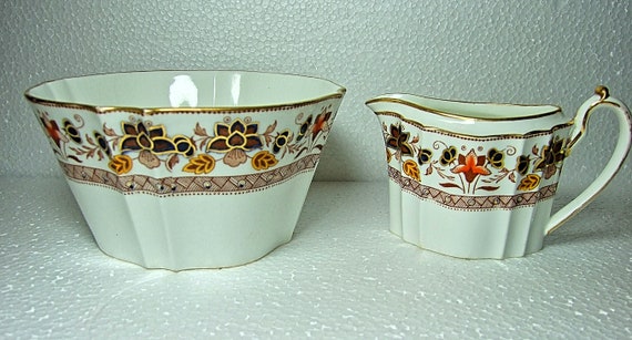 Vintage Art Deco Fine bone china Wedgwood Ribbed Cream Jug and Sugar /Slop  Bowl Green Back Stamp