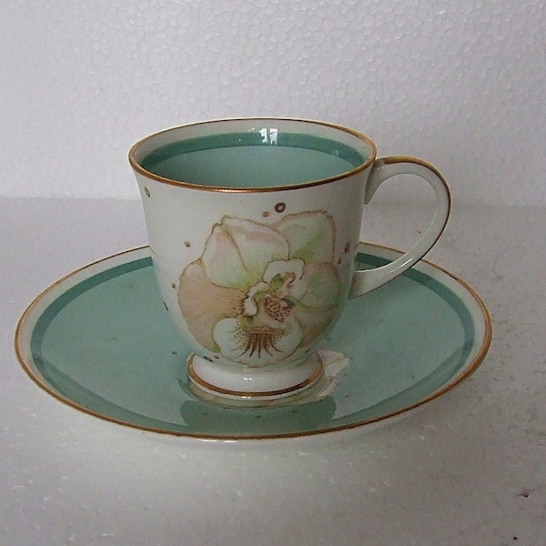 Vintage Susie Cooper Plnk ORCHID stunning footed Coffee / Espresso Cup and Saucer