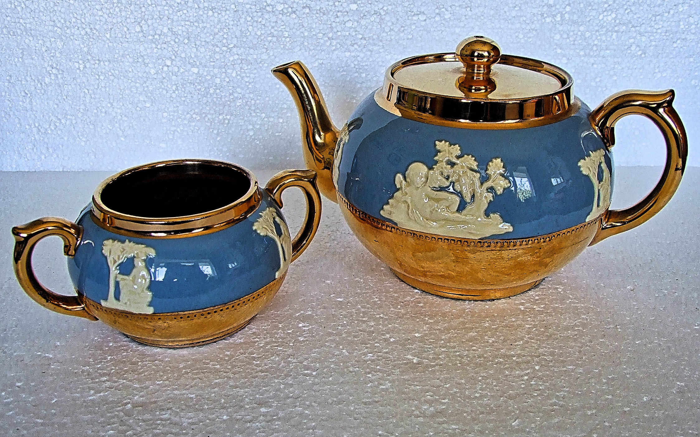 Vintage Art Deco Gibson Blue Jasper Ware Wedgwood Style 2 Pint 