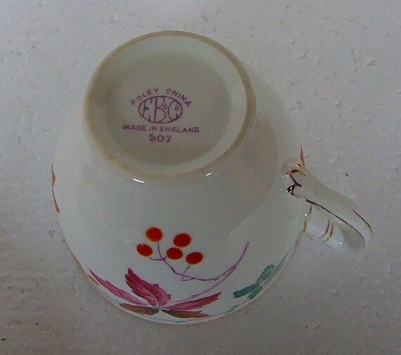 英国製 E. Brain&Co Foley ピンクの可愛いヴィンテージプレート 英国製