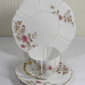 Antique 1892 Porcelaine en os fin Aynsley Trio Tasse à thé, soucoupe et plaque latérale