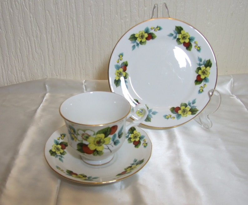 Gainsborough Bone China Stunning Tea Trio Set Floral Pattern Etsy