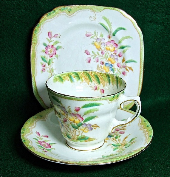 Vintage Sutherland China Floral Pattern Trio Made In England Etsy
