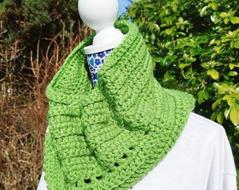Grass Green Cowl Scarf - 100% acrylic, soft, crochet.